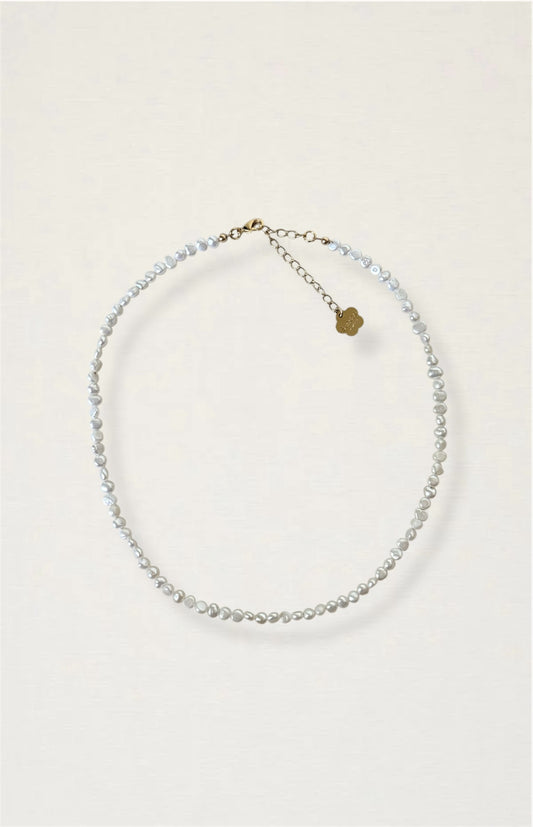 Dainty Pearl Necklace