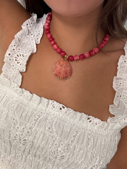 Scallop Seashell Gemstone Necklace