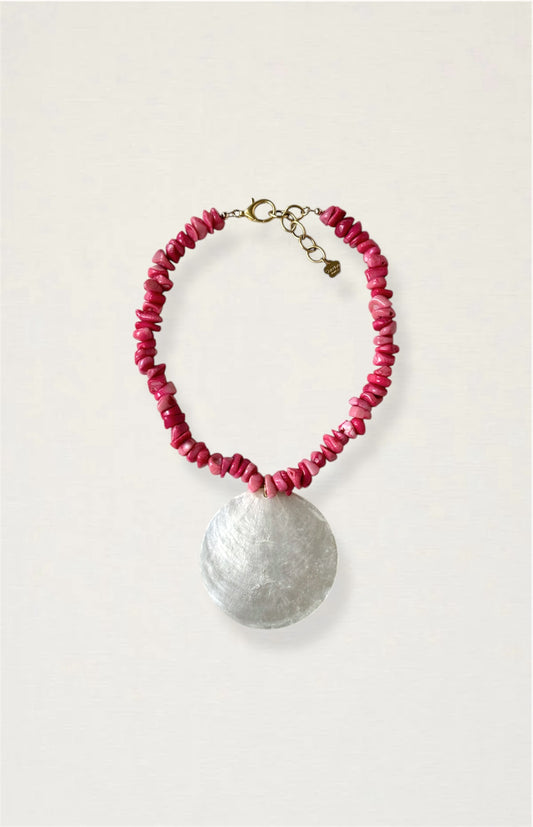 Isla Pendant Necklace