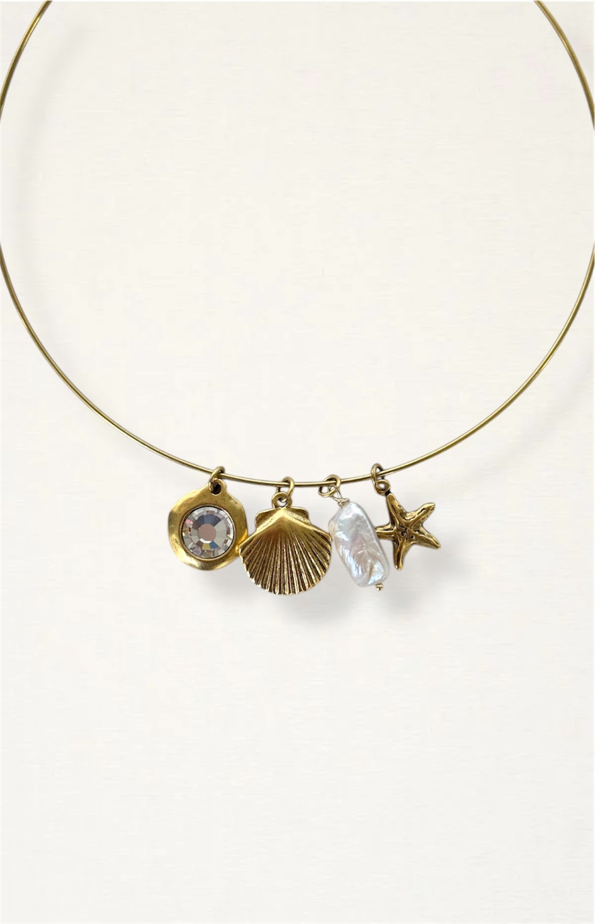 Bezel Seashell Choker