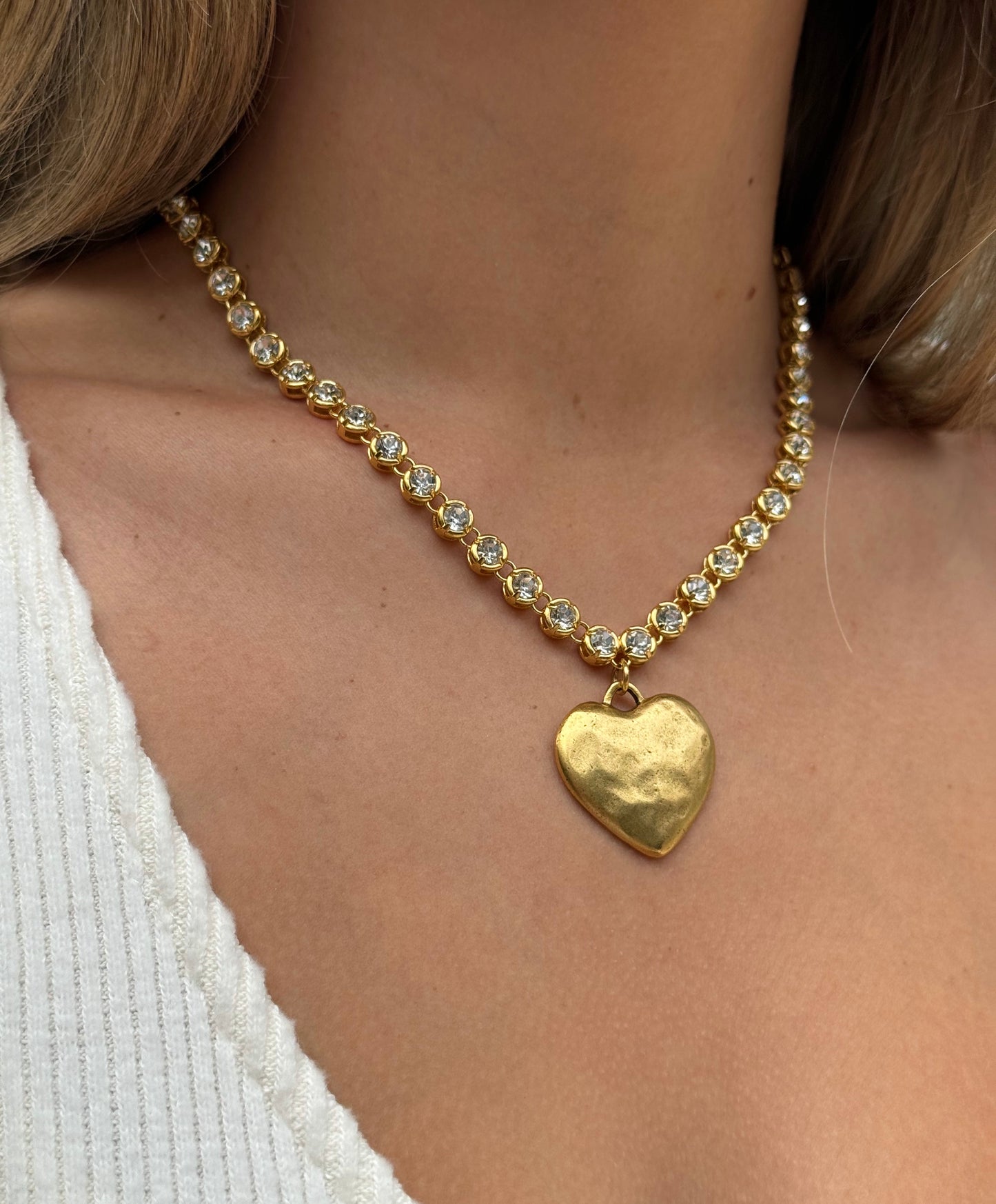 Rhinestone Bezel Heart Necklace