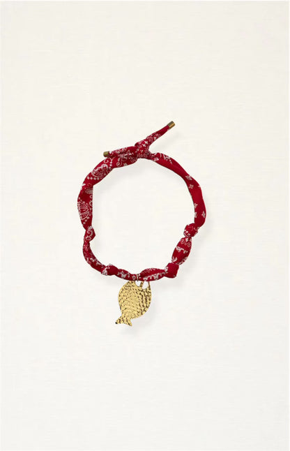 Bandana Hammered Fish Necklace